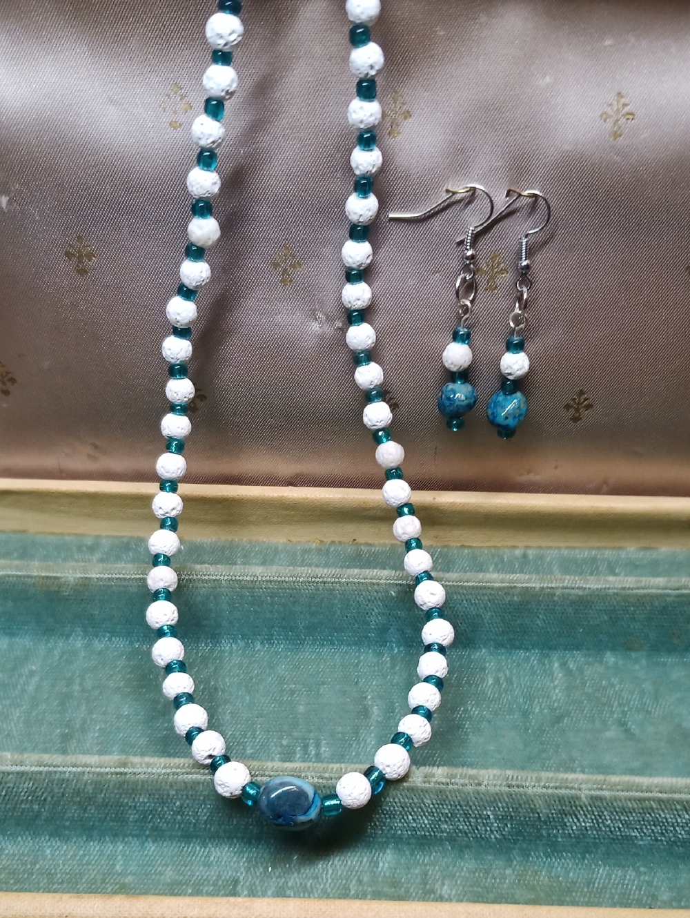 Handmade Stone Teal and White Beaded Necklace with Matching Earrings
